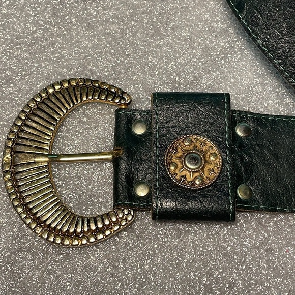 Century Canada fashion Belt - Picture 2 of 10